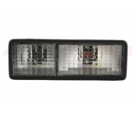 Heldere achterknipperlichten Discovery 1 LH in bumper van MA081992