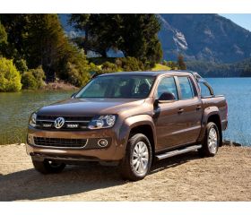 VW AMAROK V6 (2011+) FULL GRILLE KIT met 2xTriple-R 750