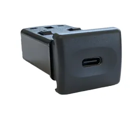 MUD Land Rover USB-C Socket